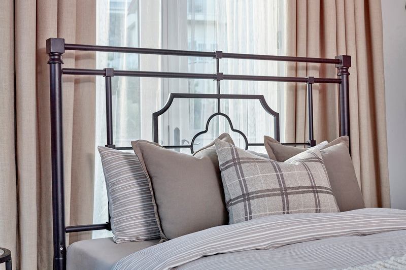 Paskay Eastern King Metal Panel Bed Matte Black