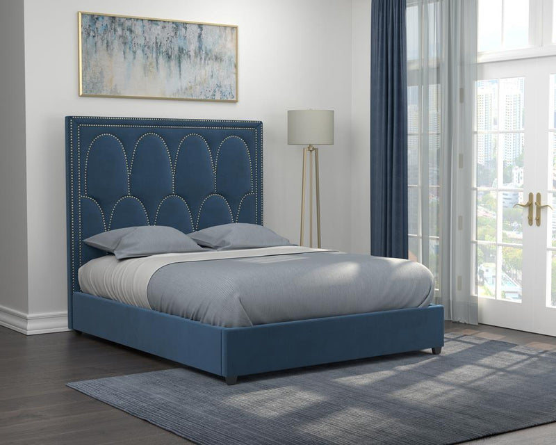 Bowfield Queen Velvet Upholstered Bed Blue
