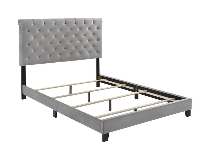Warner Full Upholstered Bed Grey