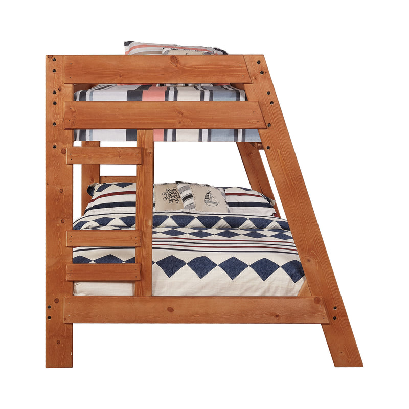 Wrangle Hill Twin over Full Bunk Bed with Built-in Ladder Amber Wash