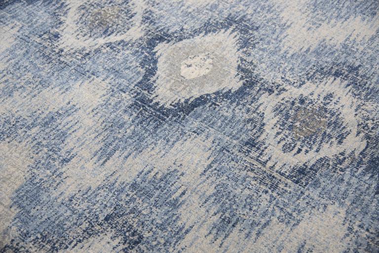 Gossamer Collection - Transitional Gray 2' Runner