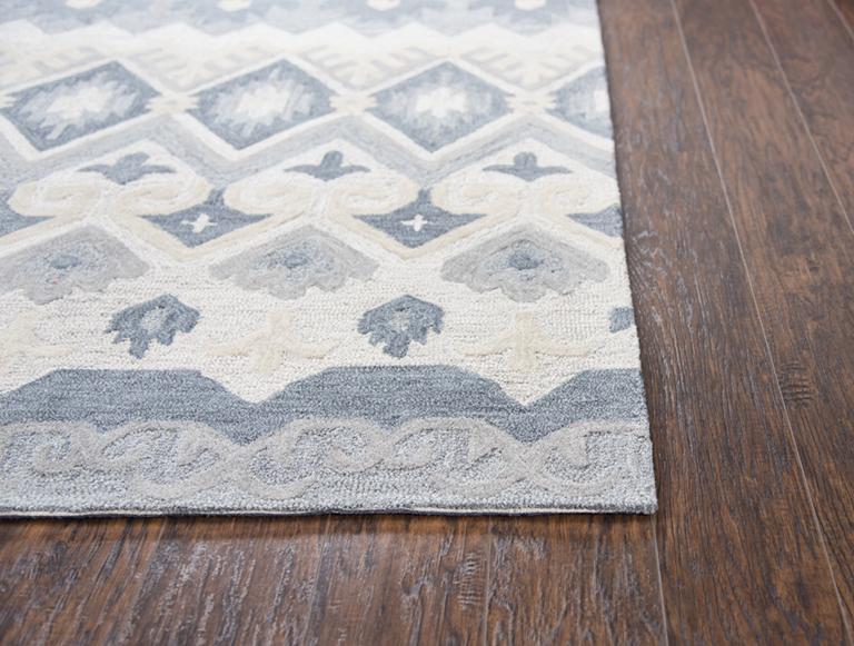 Resonant Collection - Transitional Ivory & White Extra Large